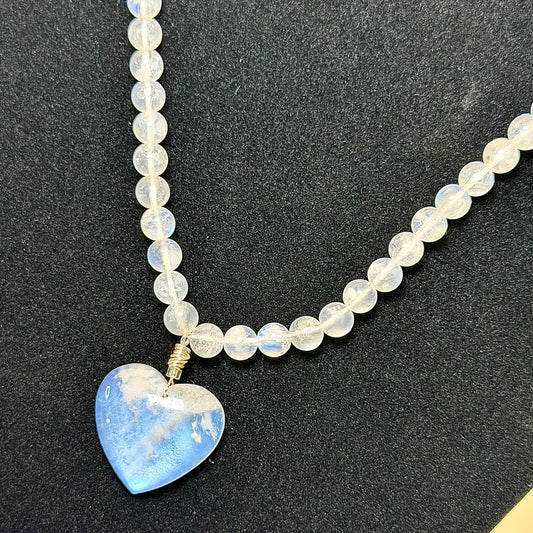 6Mm Blue Moonstone Neclacke with Heart