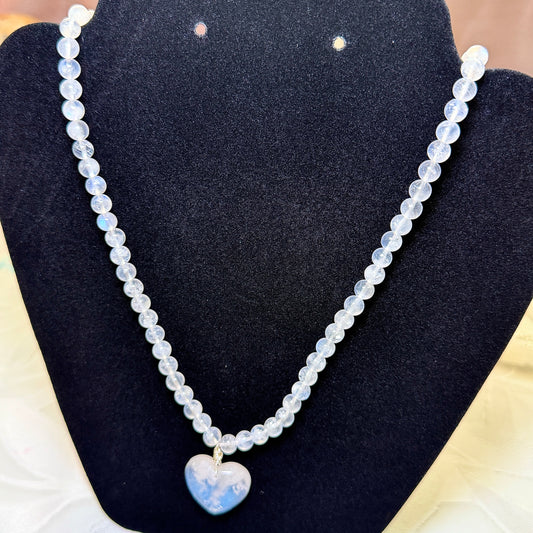 6Mm Blue Moonstone Neclacke with Heart
